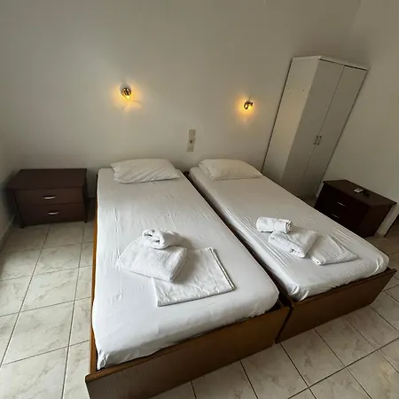 Ammoudiastudio شقة *